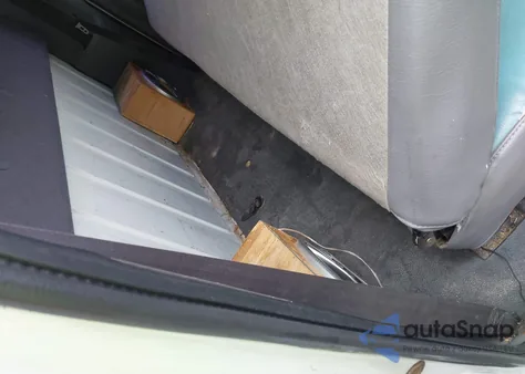 2001 Dodge Ram 1500 from USA, damaged, VIN 1B7HC16X41S748258